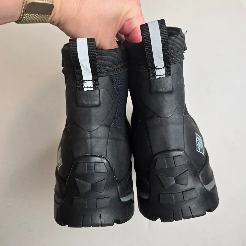 Muck Boots Men's Apex Mid Zip Ankle Winter Boots Size 8 Black AXMZ-000